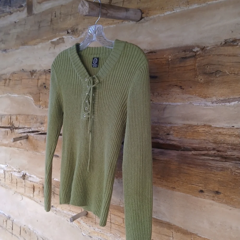 Inca Fashions Olive Ribbed Laced V Neck Baby Alpaca Sweater Small